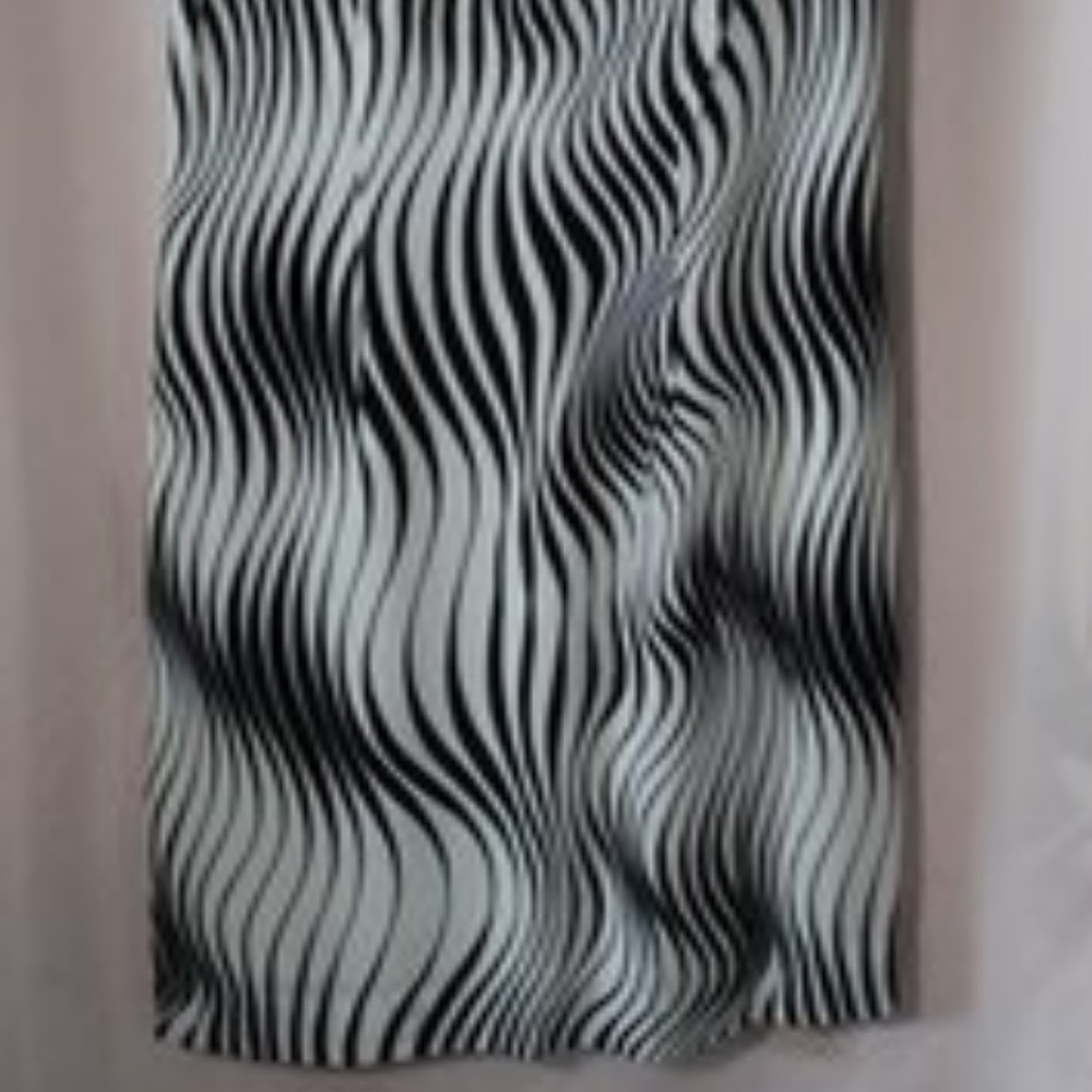 Datiani Dress - Picture 3 of 4
